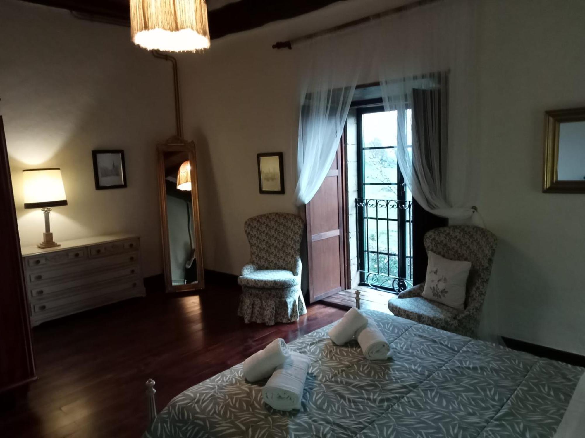 Palacio De Cantiz "Reserva De Ancares" Becerreá Exteriér fotografie